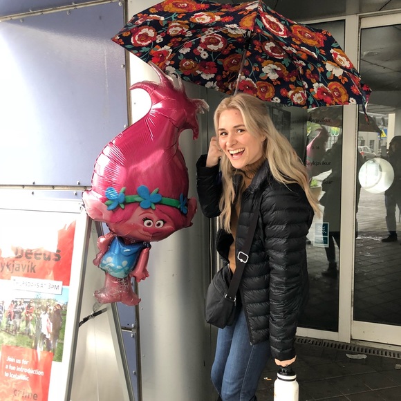 Meet your Posher, Claire - Picture 3 of 6